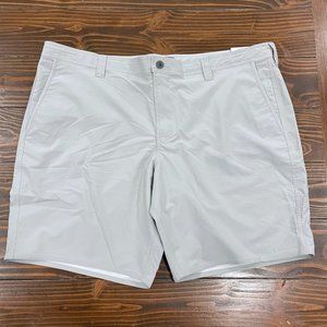 5/$20 NEW 44 Men's Light Gray 10" Flat Front Outdoor Shorts